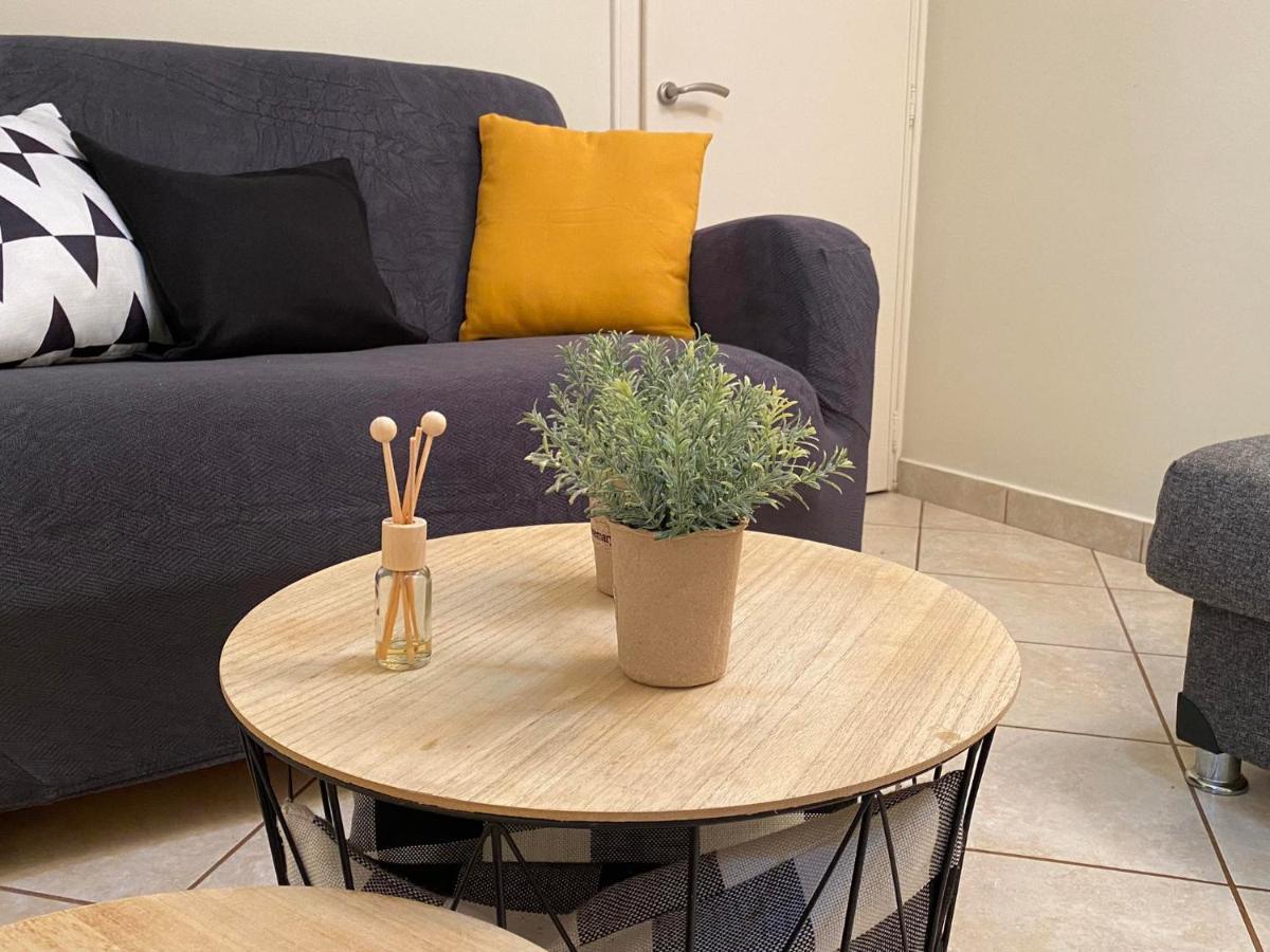 Apartment στο κέντρο της πόλης *